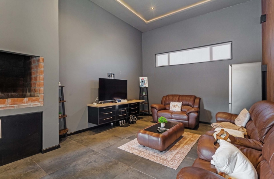 4 Bedroom Property for Sale in Sagewood Western Cape